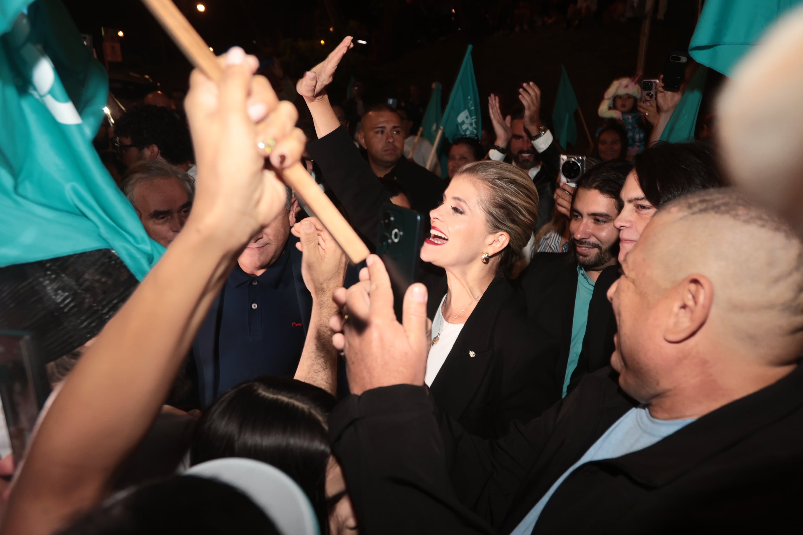 11/01/2026/ ambiente y llegada de candidatos al Tribunal Supremo de Elecciones para la presentación oficial de candidaturas / Foto John Durán
