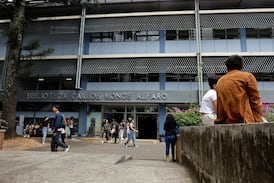 ¿En cuáles carreras cuesta más y en cuáles cuesta menos encontrar trabajo en Costa Rica? Tenemos los datos de 140 profesiones