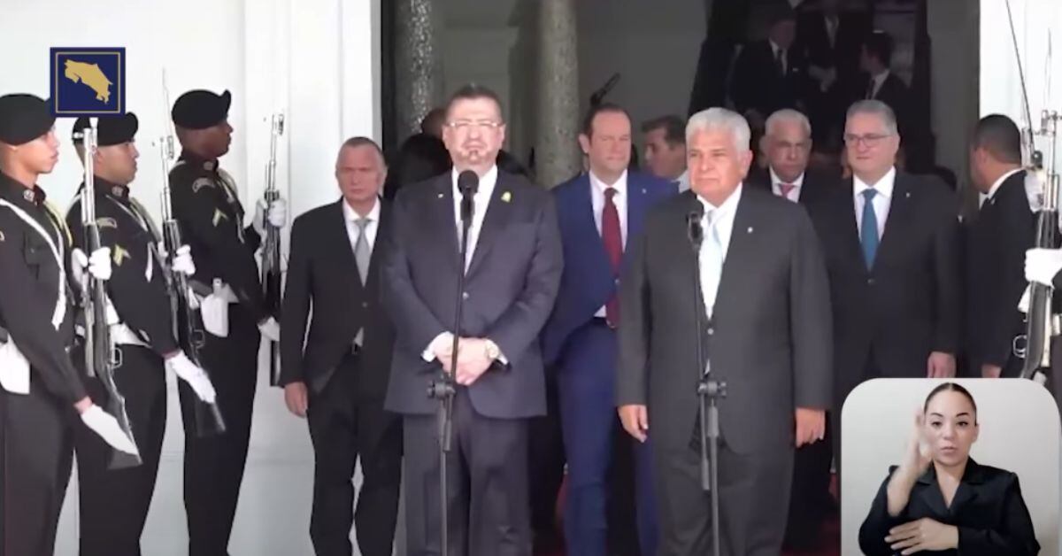 En una visita a Panamá, Rodrigo Chaves prometió ayudar a Panamá frente a la OCDE para salir de listas de paraísos fiscales. (Foto: captura de transmisión oficial)