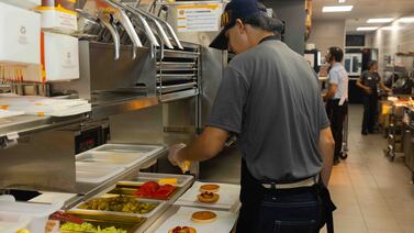 ¿Busca empleo? McDonald’s tiene 38 puestos disponibles