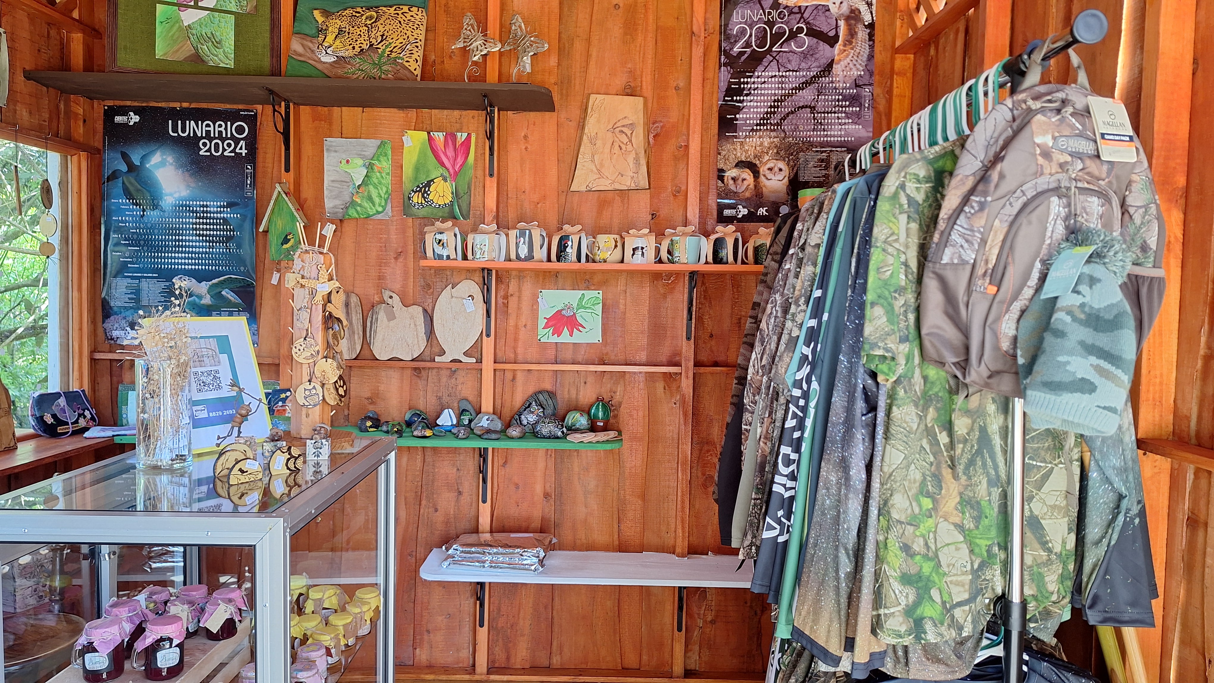 Cabinas Bonnysu, ubicadas en Tres Colinas, Buenos Aires, Puntarenas