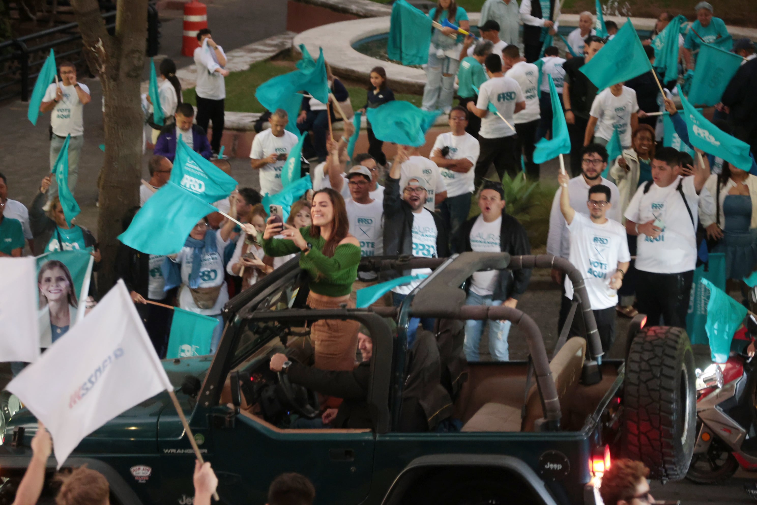 11/01/2026/ ambiente y llegada de candidatos al Tribunal Supremo de Elecciones para la presentación oficial de candidaturas / Foto John Durán