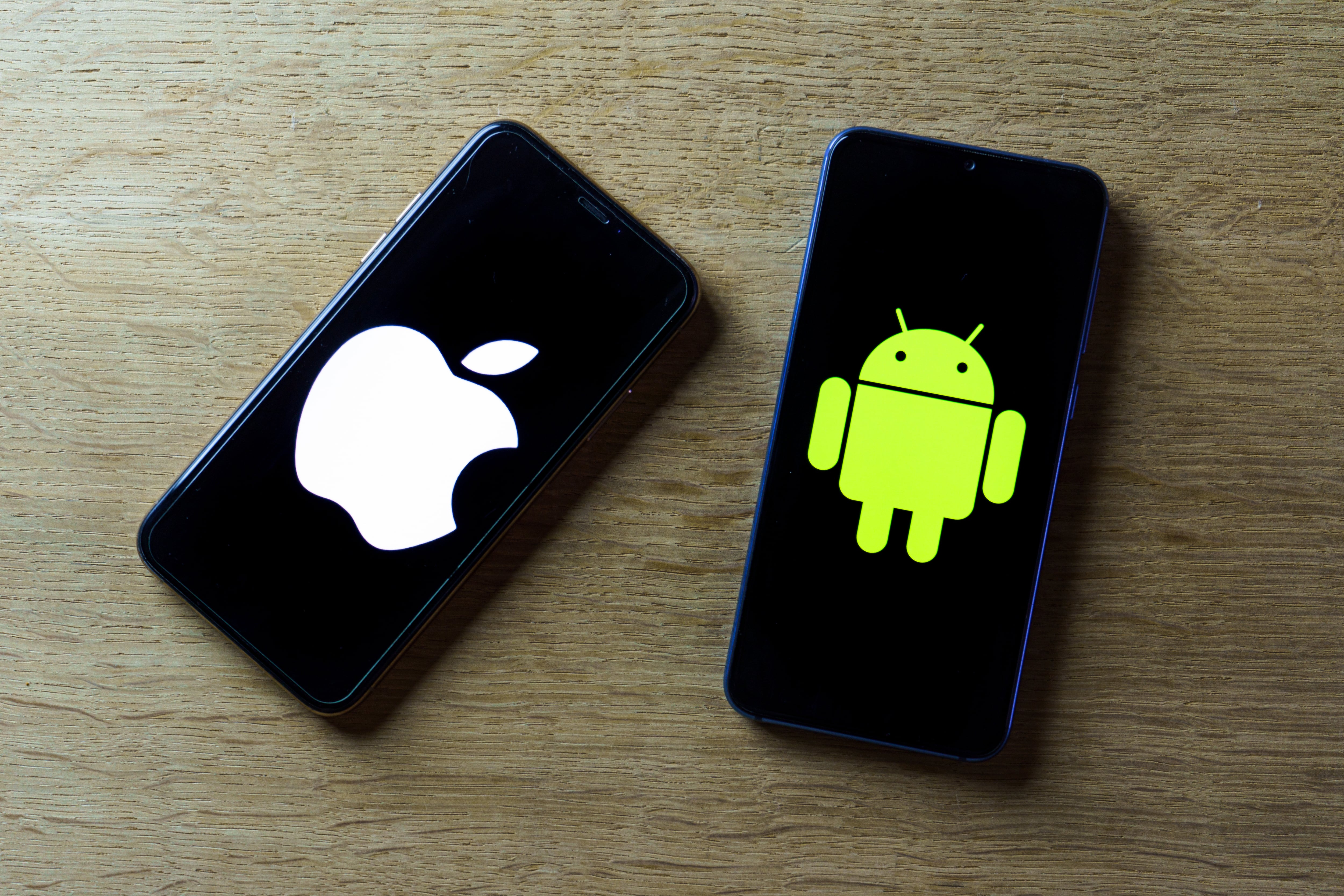 Android iPhone