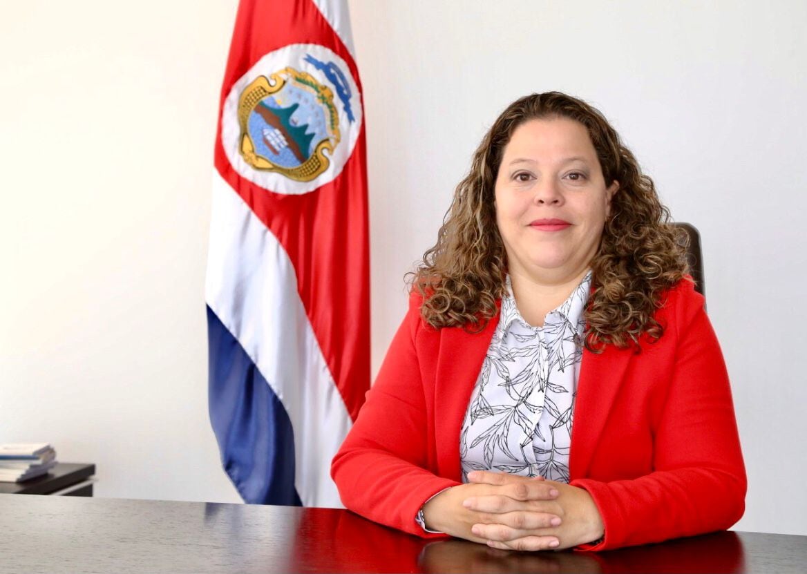 En la imagen, la nueva ministra del MEIC, Patricia Rojas.