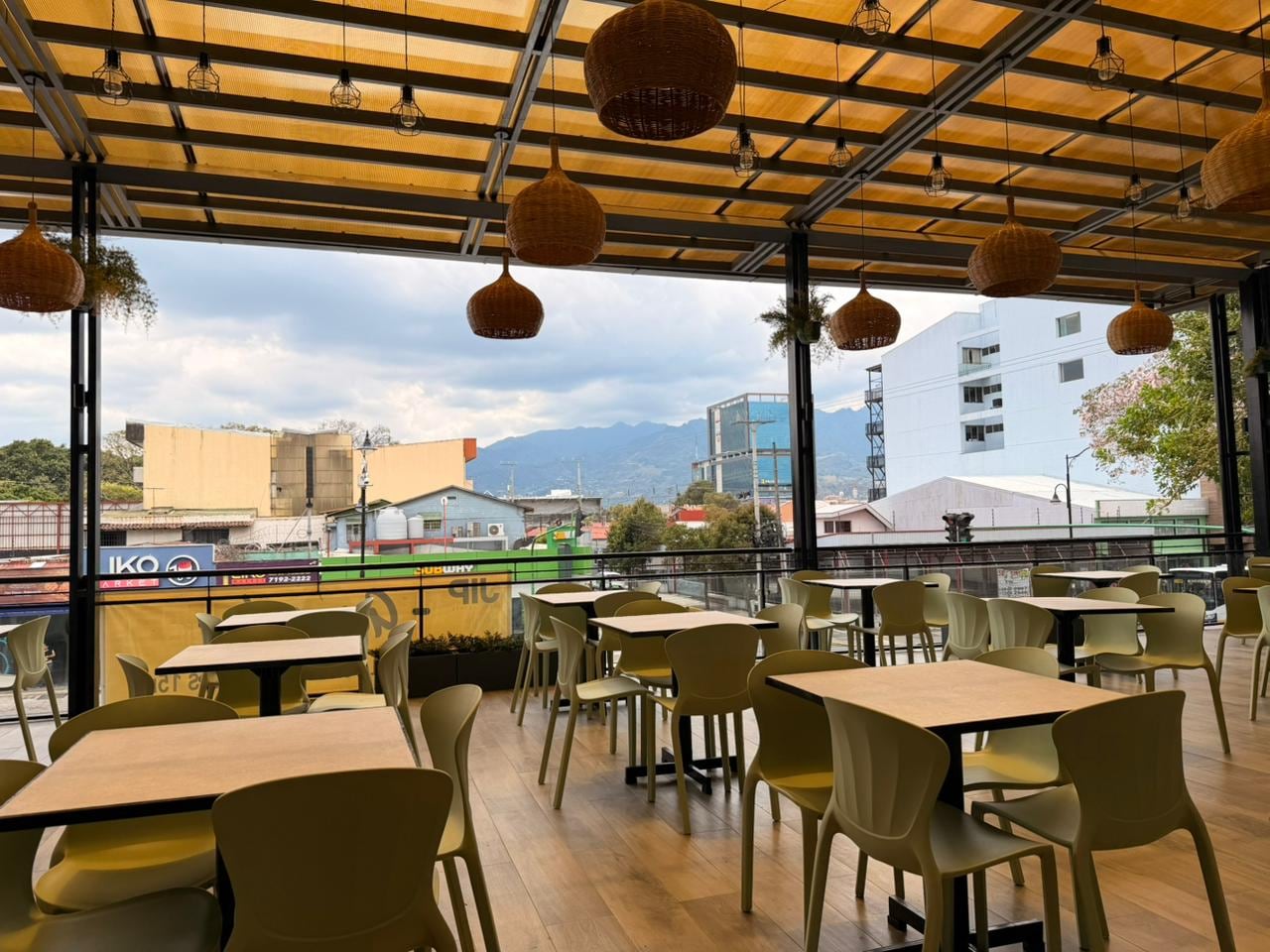 Gran Vía Plaza Comercial para EF.