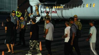 Panamá deporta a primer grupo de migrantes bajo acuerdo con EE. UU.