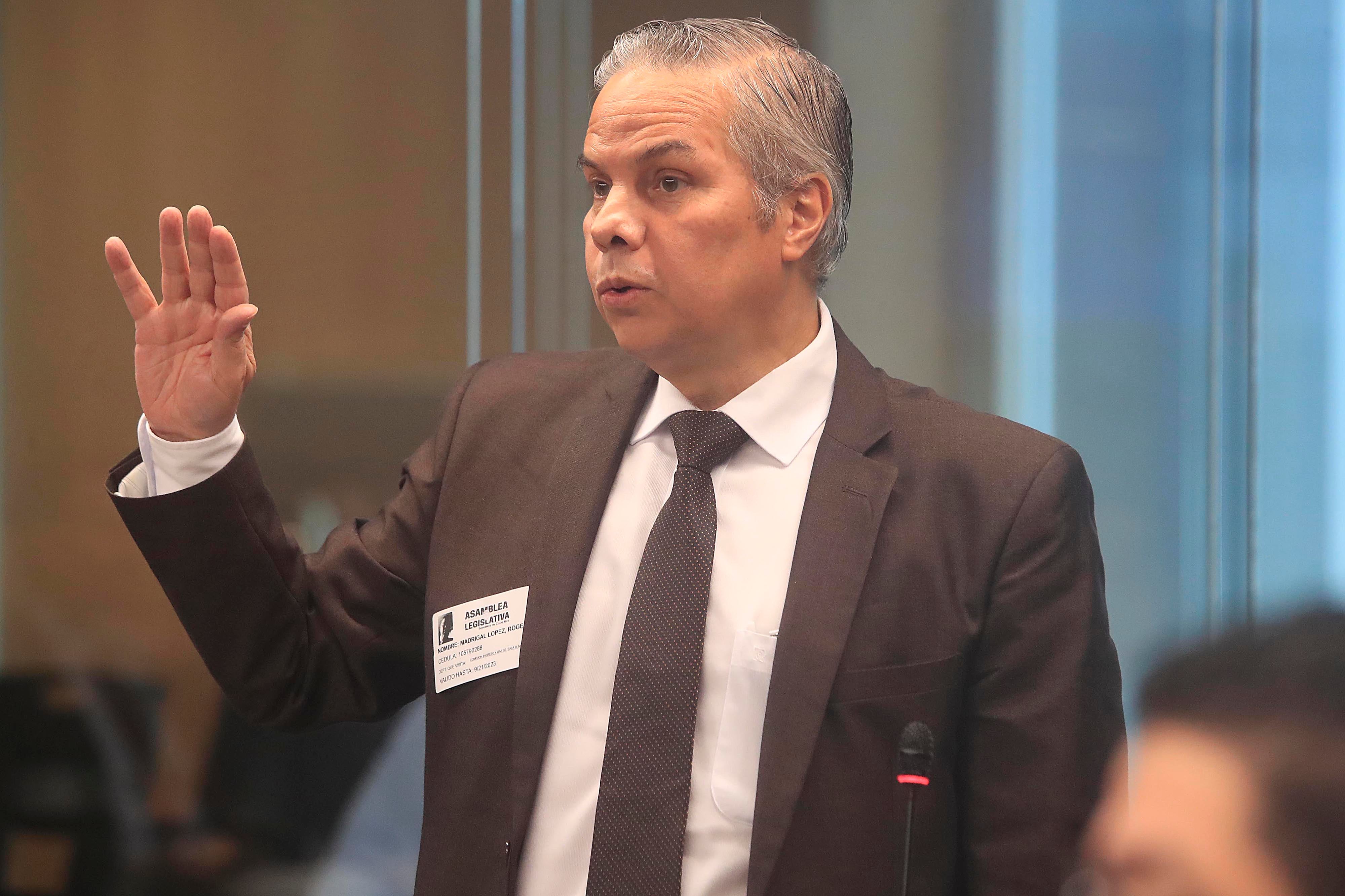 21/09/2023 Asamblea Legislativa. Roger Madrigal, presidente del Banco Central (BCCR), compareció esta tarde ante la Comisión de Ingreso y Gasto Público.