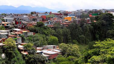 Estos son los cantones y distritos con más población en asentamientos informales