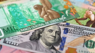 La ‘ilusión fiscal’ de Costa Rica:  informe advierte que la reducción de la deuda depende de un tipo de cambio volátil