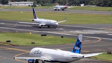 JetBlue renuncia a comprar a su competidora Spirit Airlines