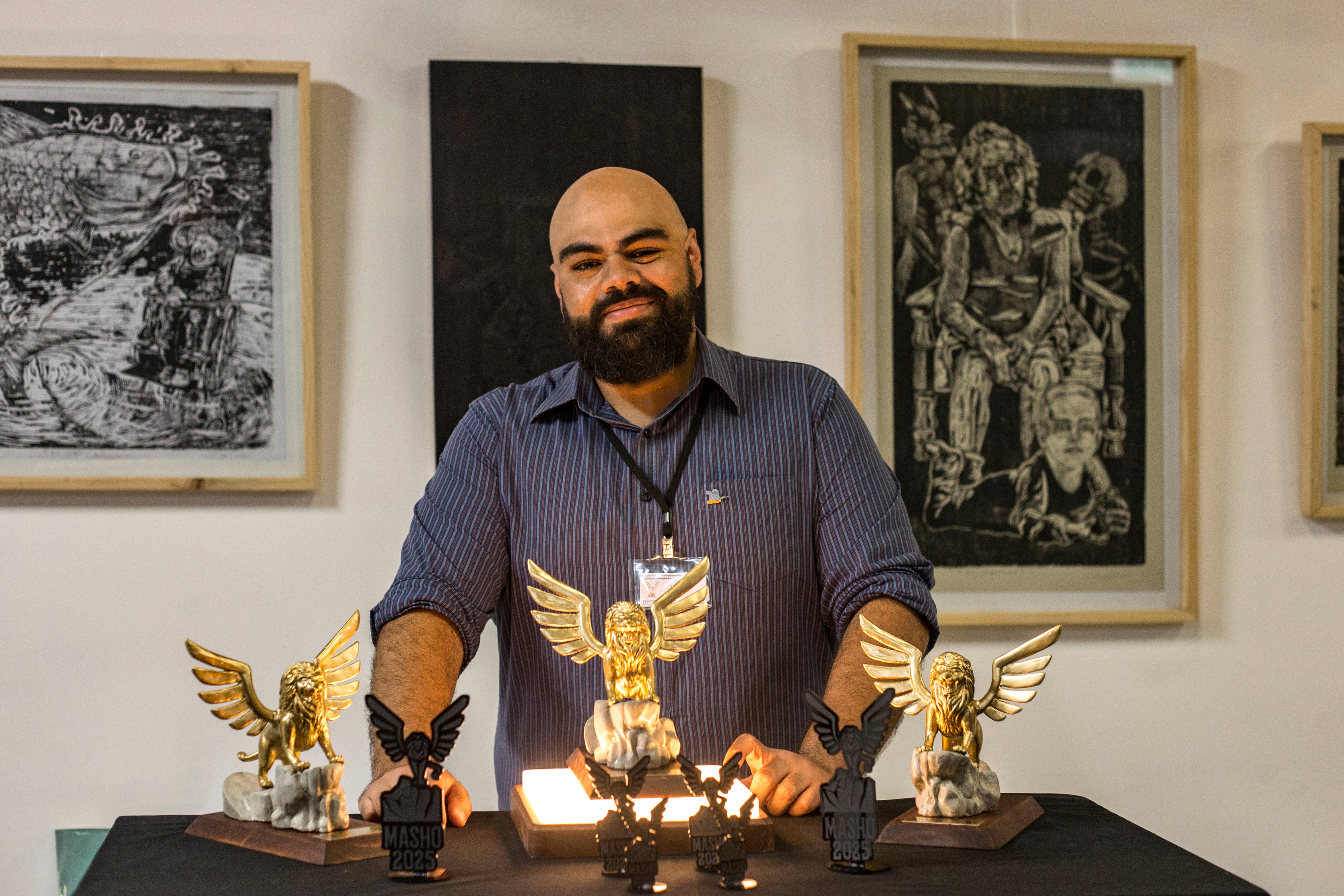 Ronny Ross The Vault