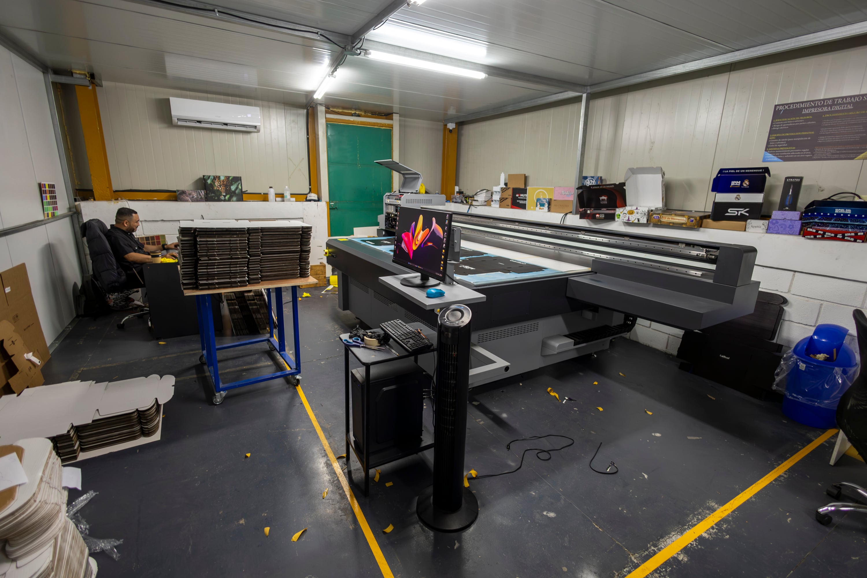 05/11/2024, Alajuela, El Coyol, Zona Franca Bes, entrevista con Roy Rodríguez, uno de los fundadores de Pack Lab, una empresa que se dedica a la creacion de empaques de cartón para distintos productos.