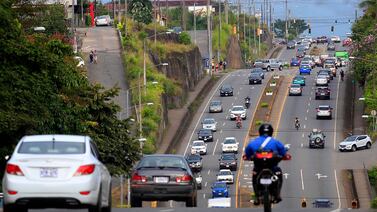Disminución en marchamos sería una realidad este año; conozca las rebajas según valores de vehículos
