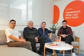 Loymark, la agencia de José Coto, adquiere parte de Boombit con miras a acelerar la expansión regional