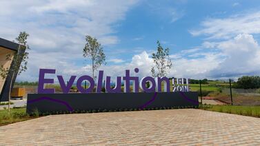 Intricon Corporation busca personal para su nueva planta en Grecia