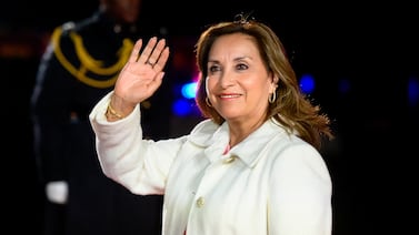 El Congreso de Perú destituye a la presidenta Dina Boluarte