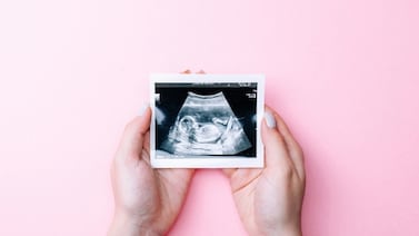 ¿Qué es el ‘birth tourism’ o turismo de maternidad?: una polémica práctica con trámites migratorios