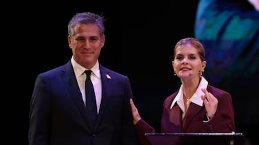 Laura Fernández despide a canciller Manuel Tovar por asistir a reunión con Donald Trump sin avisarle
