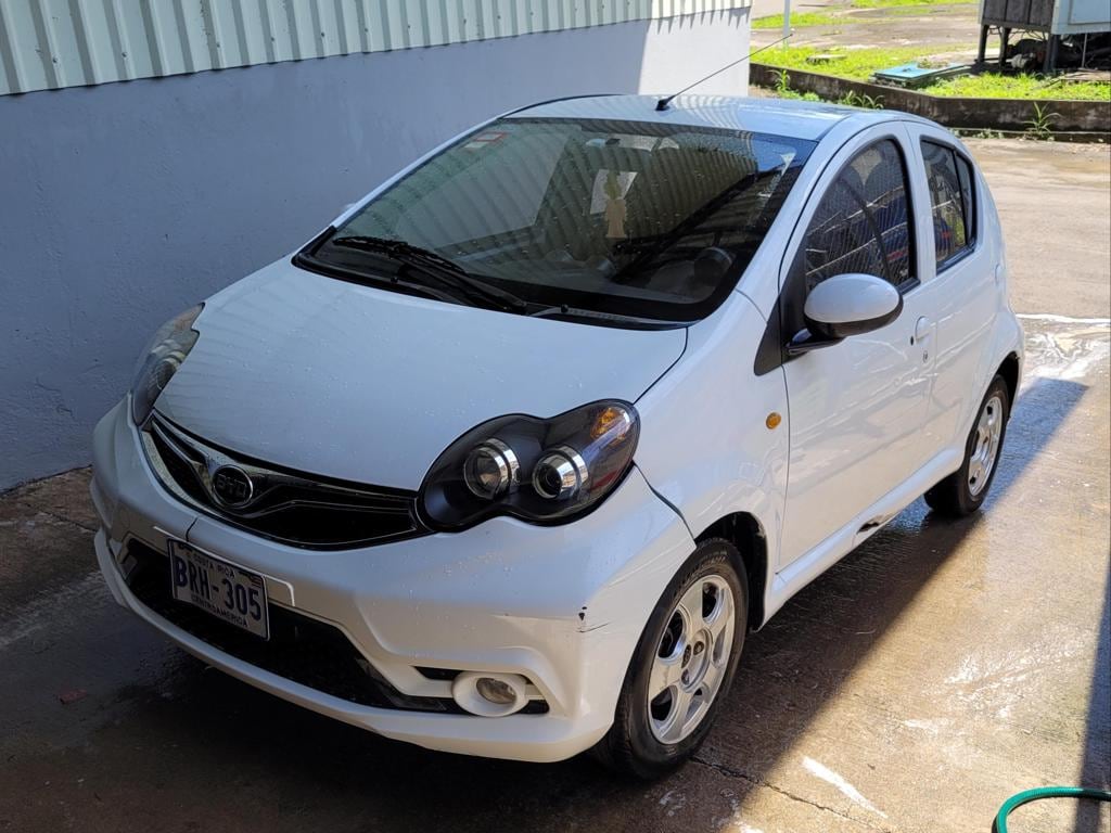 Por ¢4.750.000, el banco ofrece un BYD F0 GL I 2019, placa BRH305.
