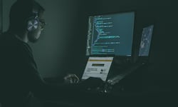 ¿La IA acabará con los informáticos? Claude CoWork y otras herramientas replantean su sustitución