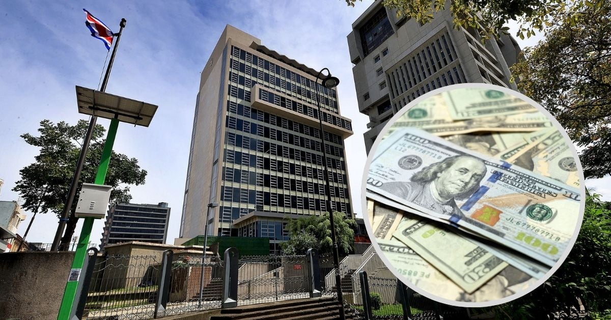 En la imagen, la fachada del IVM y dólares