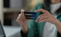 Tarjetas de crédito: este hábito podría costarle hasta un 25% más en intereses, vea cómo evitarlo