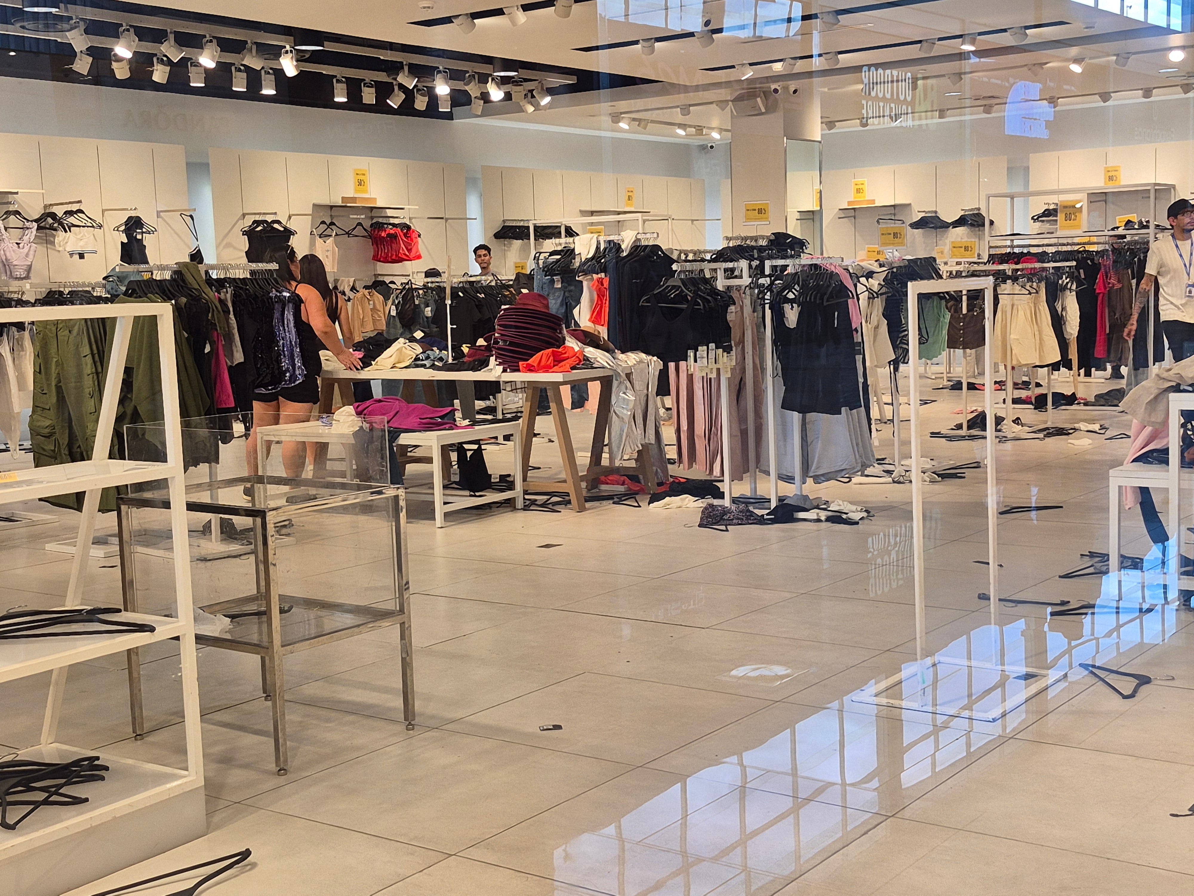 Entrada de tiendas Forever 21