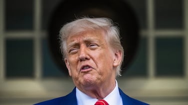 Golpe a Donald Trump: Moody’s realiza importante cambio a la deuda de Estados Unidos