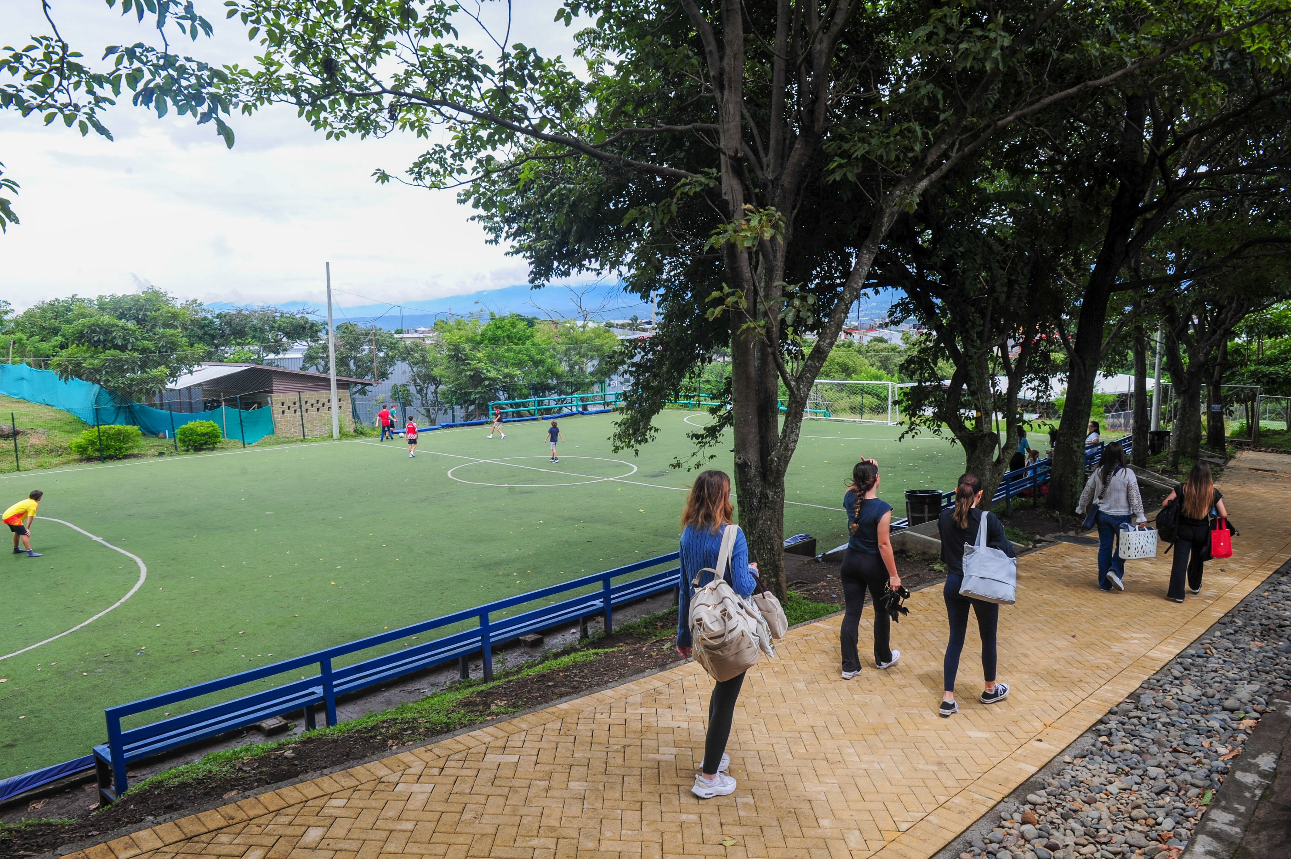 ESPECIAL DE COLEGIOS