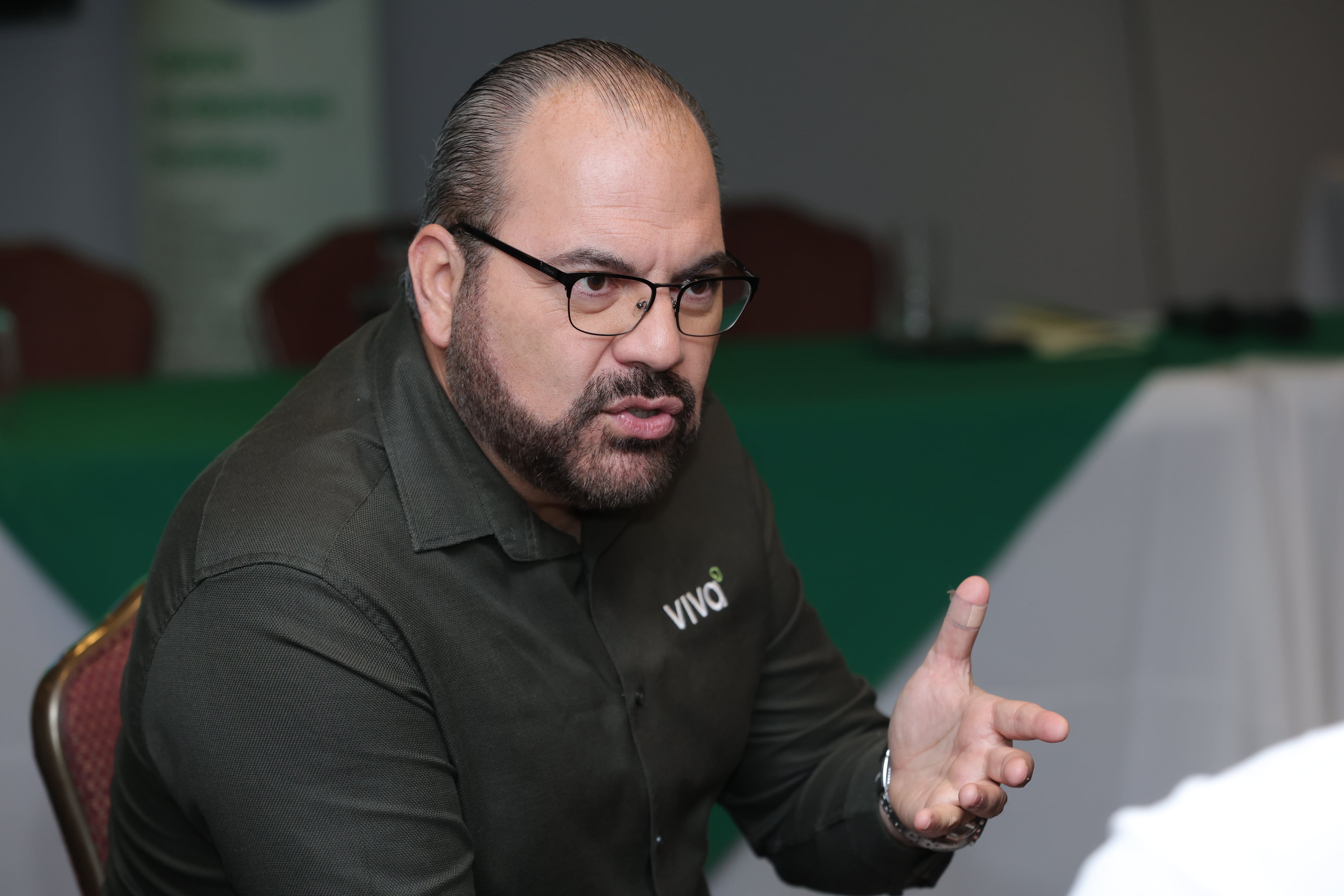 08/10/2025/ Conferenvia de prensa de la aerolínea mexicana VIVA quien abre nueva ruta aérea Monterrey - SAN Jose / participaron los Voceros:
Hermes Navarro, jefe de atracción de líneas aéreas del ICT y Walter 
Castro, director de comunicaciones de Viva Aerobús / foto John Durán
