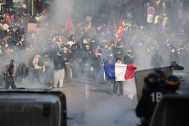 Nueva jornada de protestas en Francia, gobierno refuerza despliegue policial