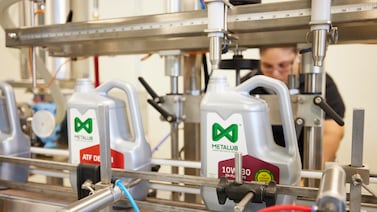 Así funciona la primera planta re-refinadora de lubricantes de Centroamérica que opera en Costa Rica