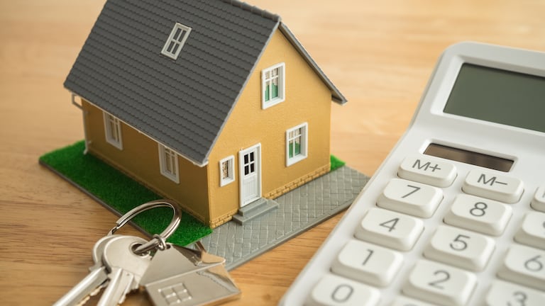 ¿Le conviene hacer un abono extraordinario a su préstamo? Con esta estrategia puede ahorrar millones en intereses