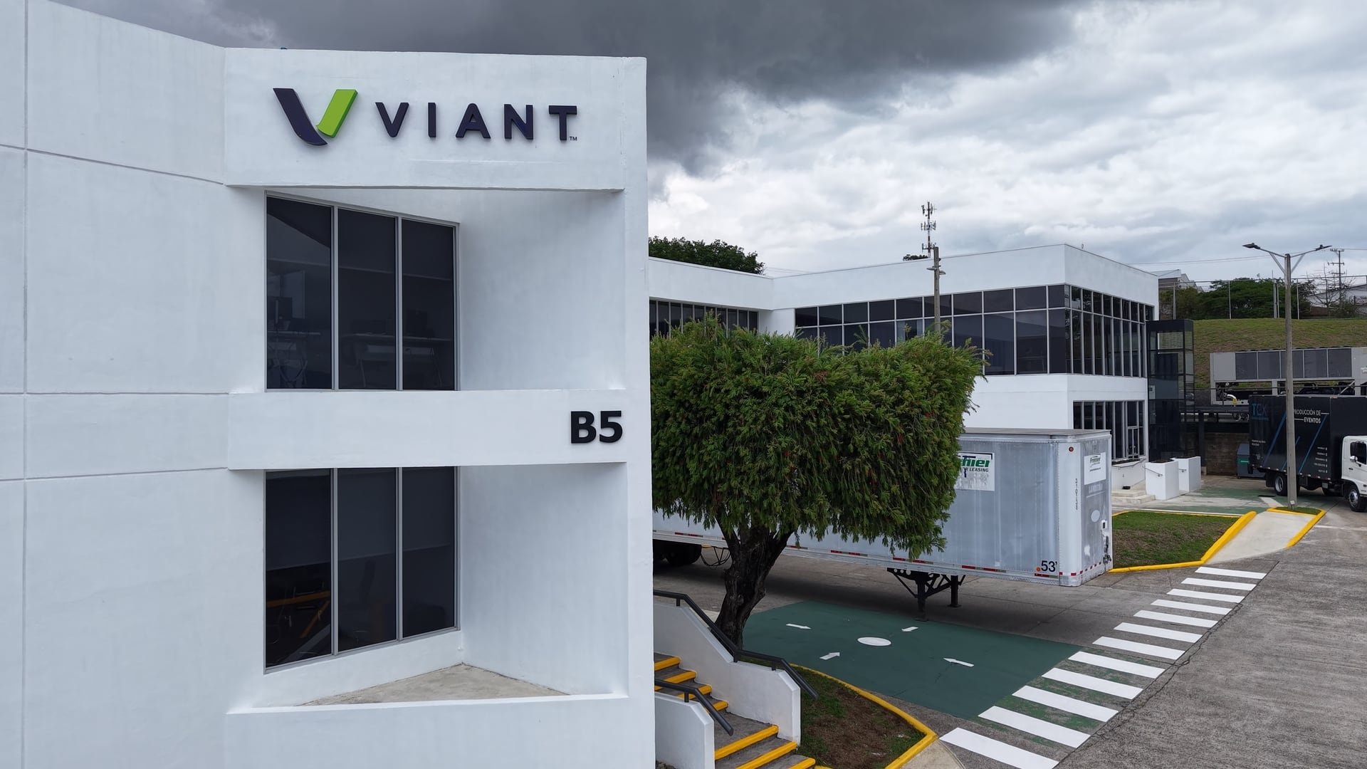 Viant