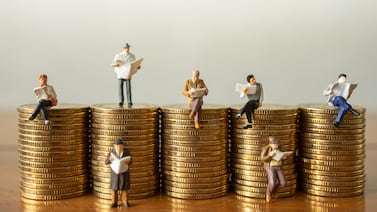 ¿Cuál es el porcentaje de empresas que aumentaron salarios en el primer semestre del 2025 y en cuáles puestos hubo más incremento? Vea los resultados