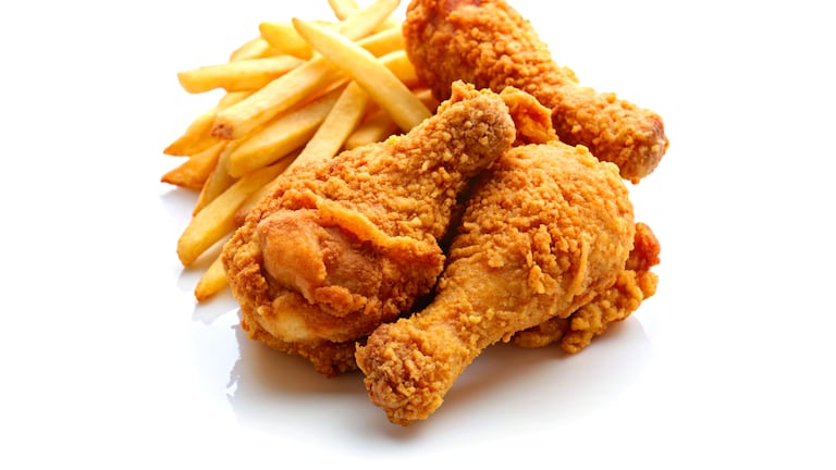 Cadena de pollo frito cierra sus casi 100 locales en Costa Rica. Conozca los motivos