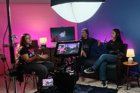 “Una plataforma donde las voces femeninas no solo son escuchadas, sino que lideran la conversación”: esto es Glow Up Podcast