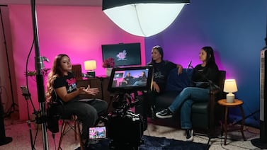 “Una plataforma donde las voces femeninas no solo son escuchadas, sino que lideran la conversación”: esto es Glow Up Podcast