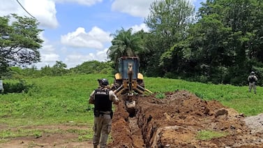 Todos los detalles del proyecto de ley de Laura Fernández para permitir al Estado confiscar propiedades con pistas clandestinas en Costa Rica