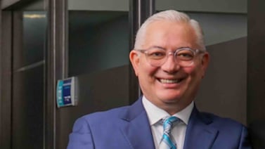 Oscar Hidalgo Chaves, ganador del Premio País Fintech Américas 2023: