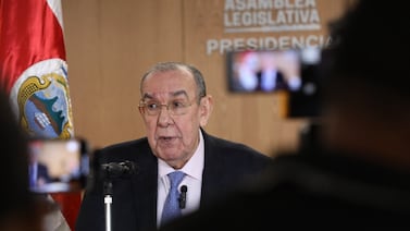 Rodrigo Arias se une a la lista de altos funcionarios con visa revocada por EE. UU.