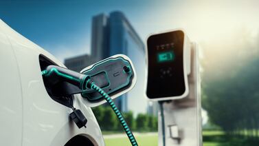 Usuarios en Costa Rica reportan ciertos fallos en un modelo de auto eléctrico; agencia dice que son “problemas aislados”