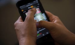 Sitios pornográficos en Australia enfrentan multas de $35 millones por acceso de menores