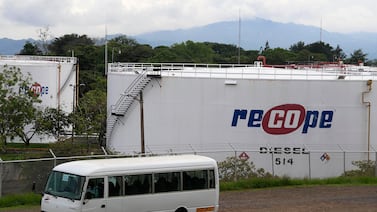 Factura de hidrocarburos cayó: las razones detrás del ahorro para Costa Rica en 2025