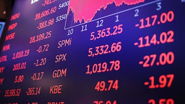 Cayeron las bolsas de valores mundiales: ¿qué debo hacer si tengo inversiones expuestas a estos mercados?