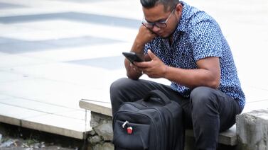 ¿En qué etapa está el proceso administrativo contra el ICE para la recuperación de frecuencias 5G pendientes?