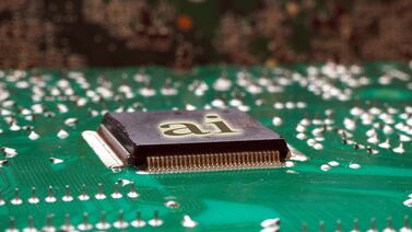 En 2024 vienen teléfonos móviles y computadoras personales con más poder para inteligencia artificial