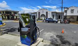 Jasec instala nuevos centros de recarga rápida para vehículos eléctricos en cuatro cantones de Cartago