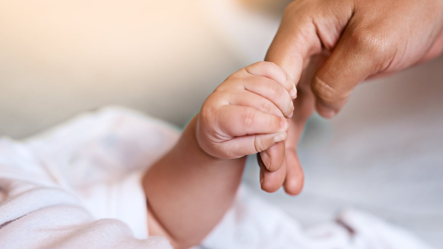 Cero ventajas por tener hijos: Costa Rica es el país de la OCDE que menos alivio fiscal ofrece a las familias