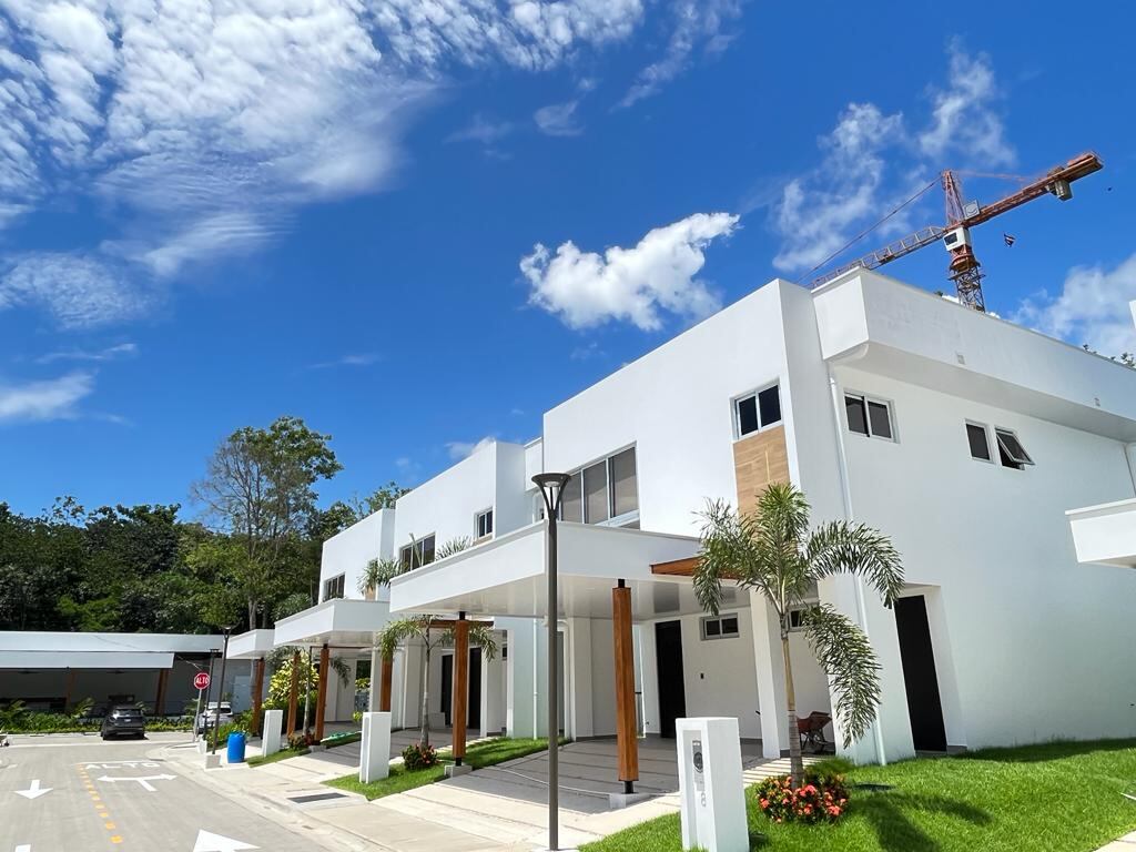 Selva Coral, proyecto en construcción en Jacó.